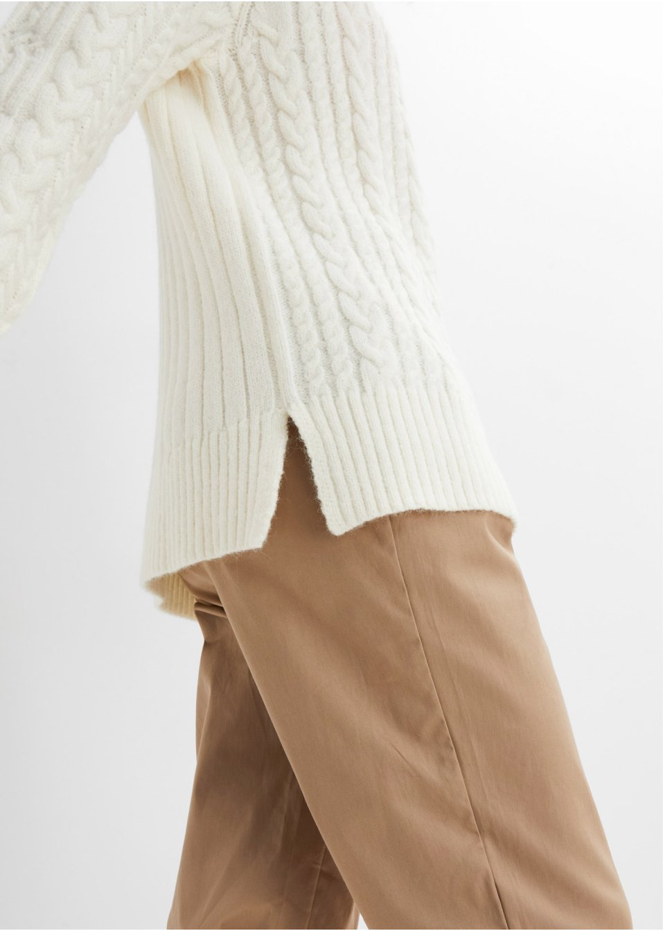 Pull à motif torsadé