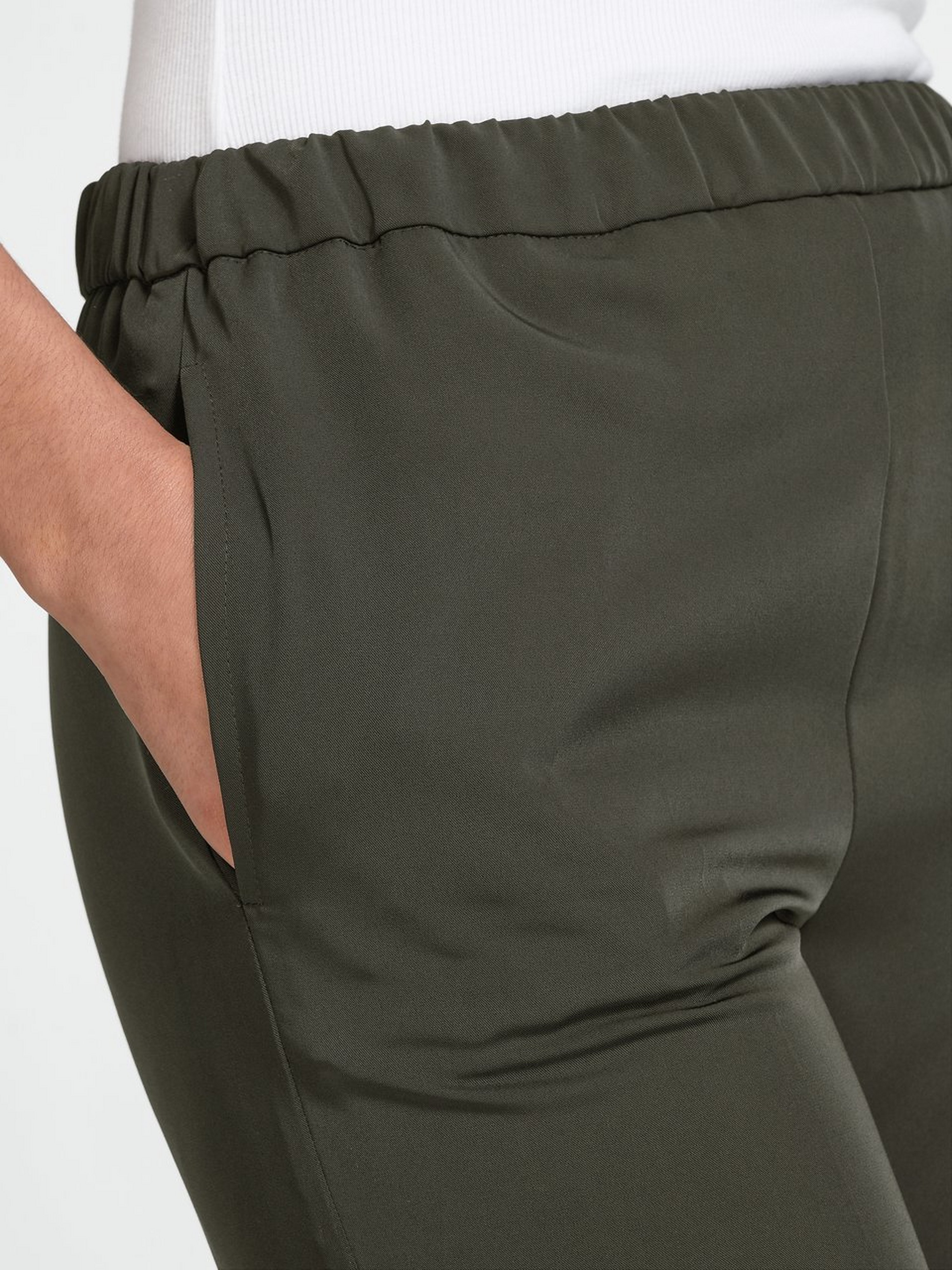 Hose Passform Cornelia