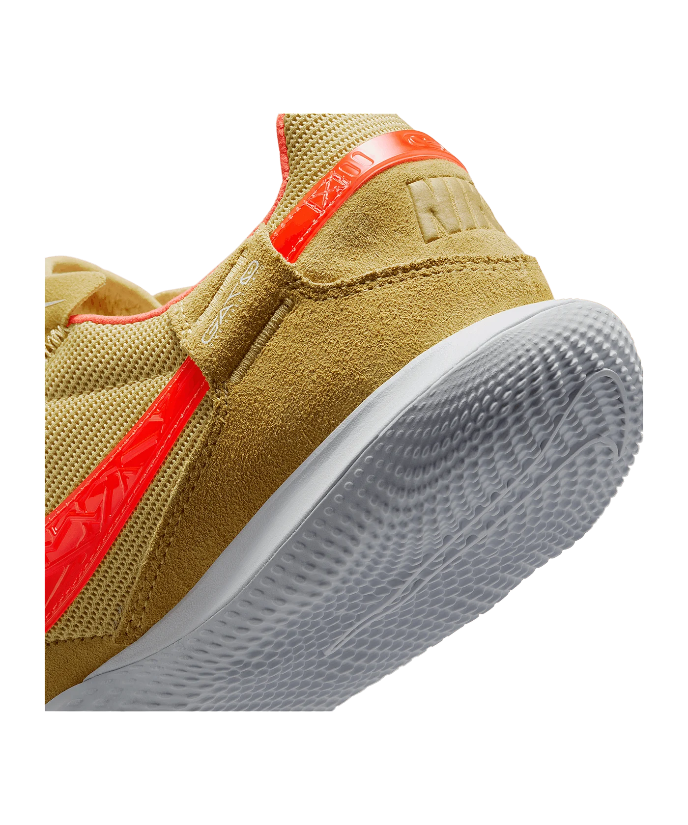 Nike Streetgato IN Gold F200