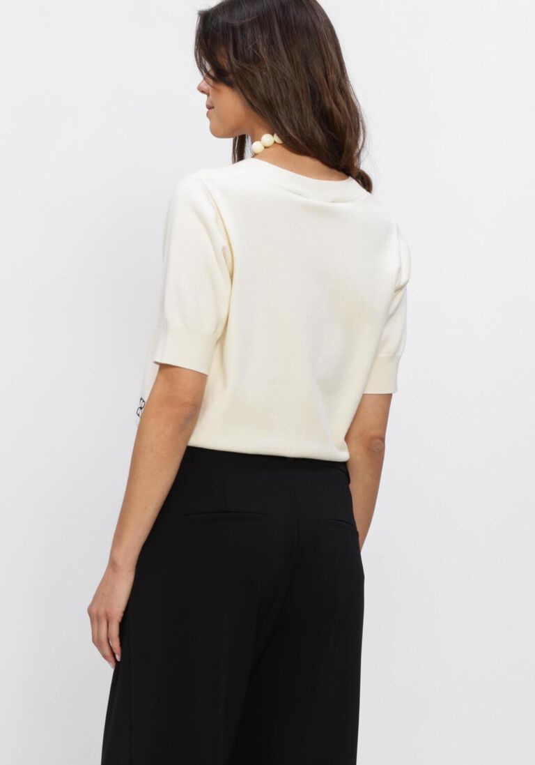 creme studio ar vest noor