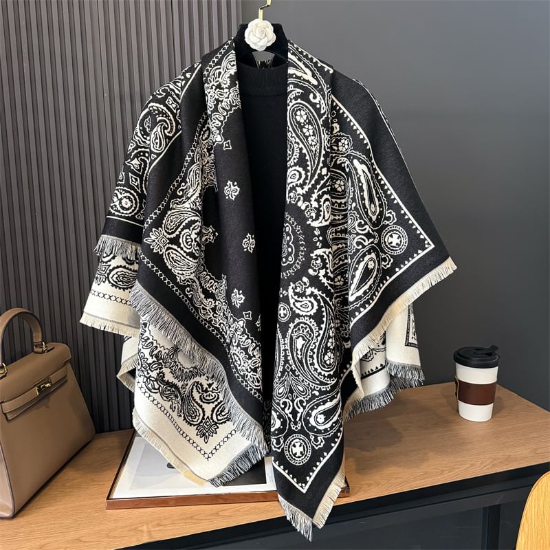 Frior - Paisley Print Sjaal met Franjes