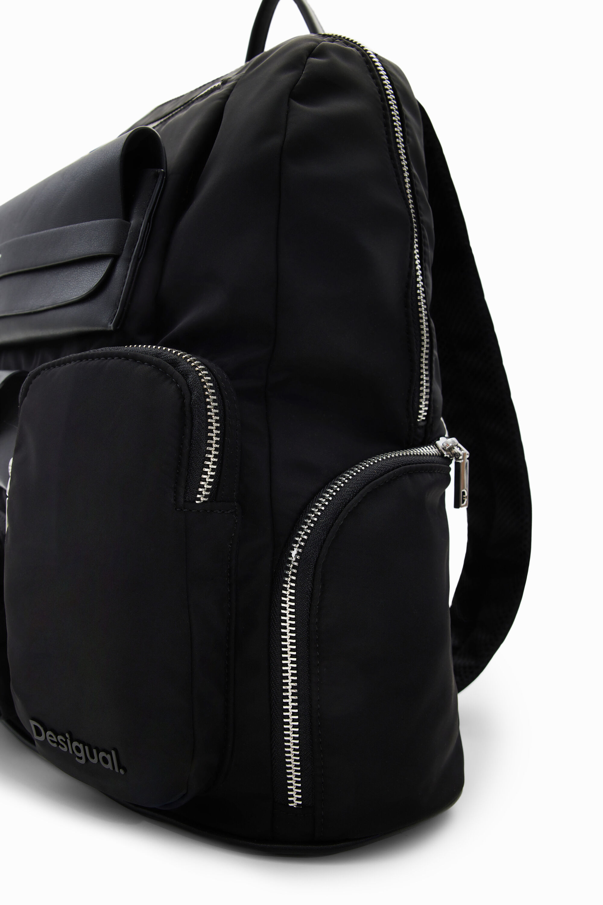 Grand sac à dos nylon poches