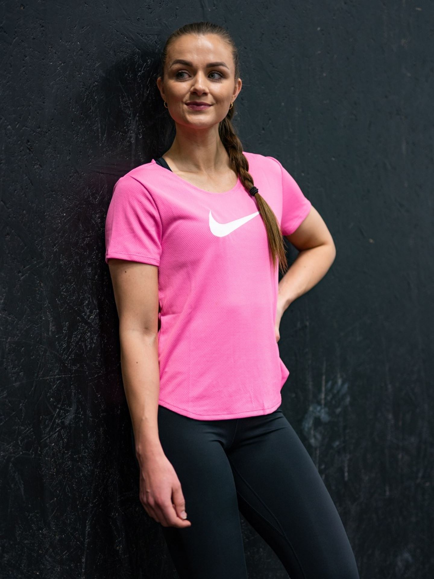 Swoosh Run Tee