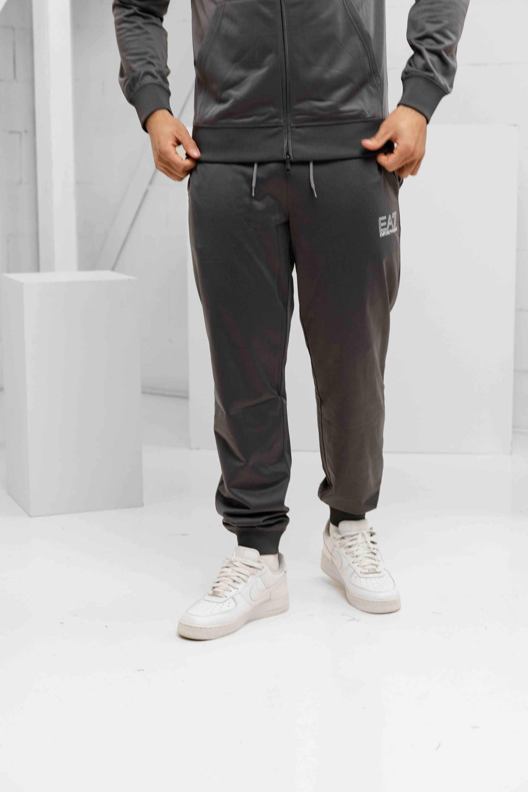 EA7 Emporio Armani 7M001320 Trainingspak Heren Grijs