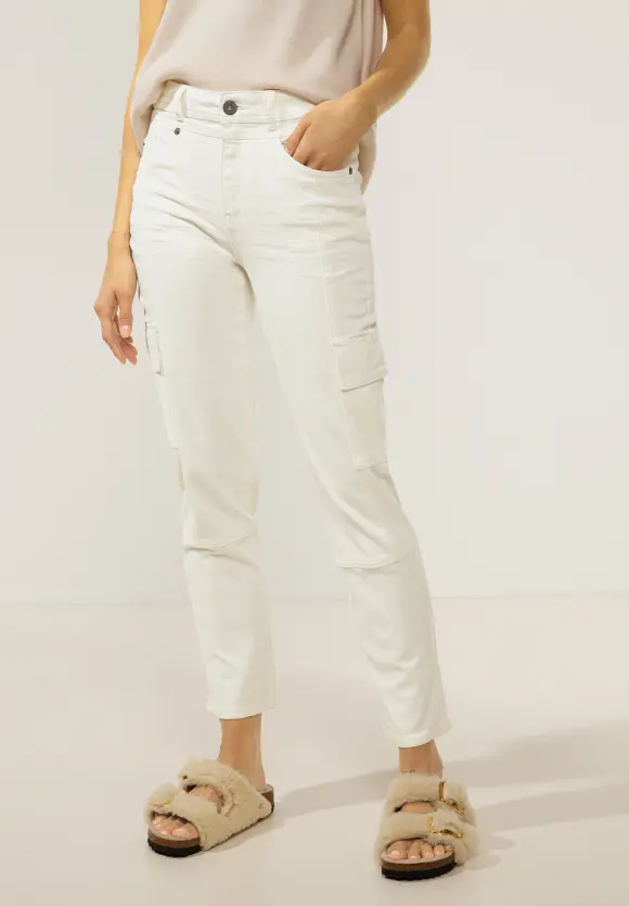 Casual Fit Cargojeans - cream white washed