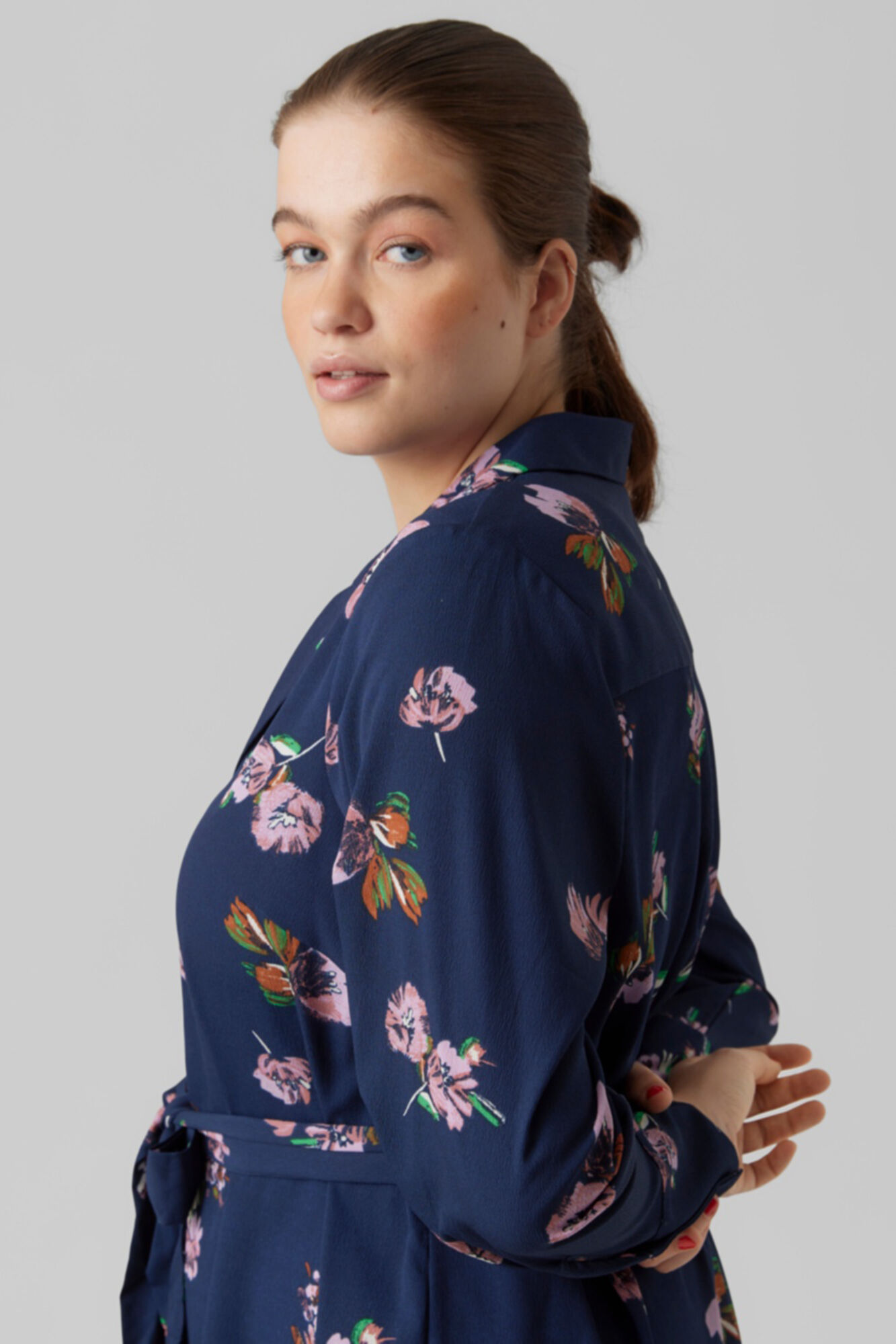Vestido camisa midi plus size - Azul marinho