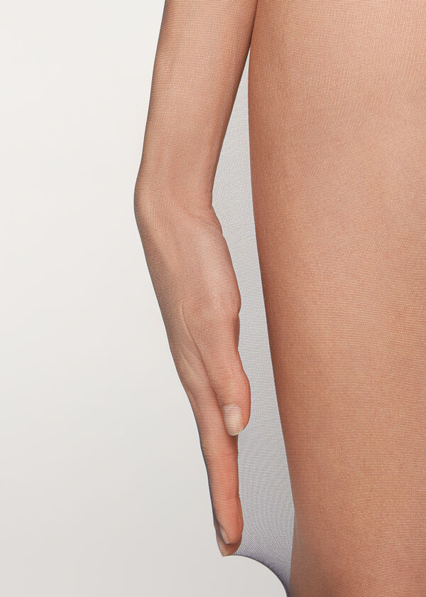 Meia-calça ultra transparente de 8 denier