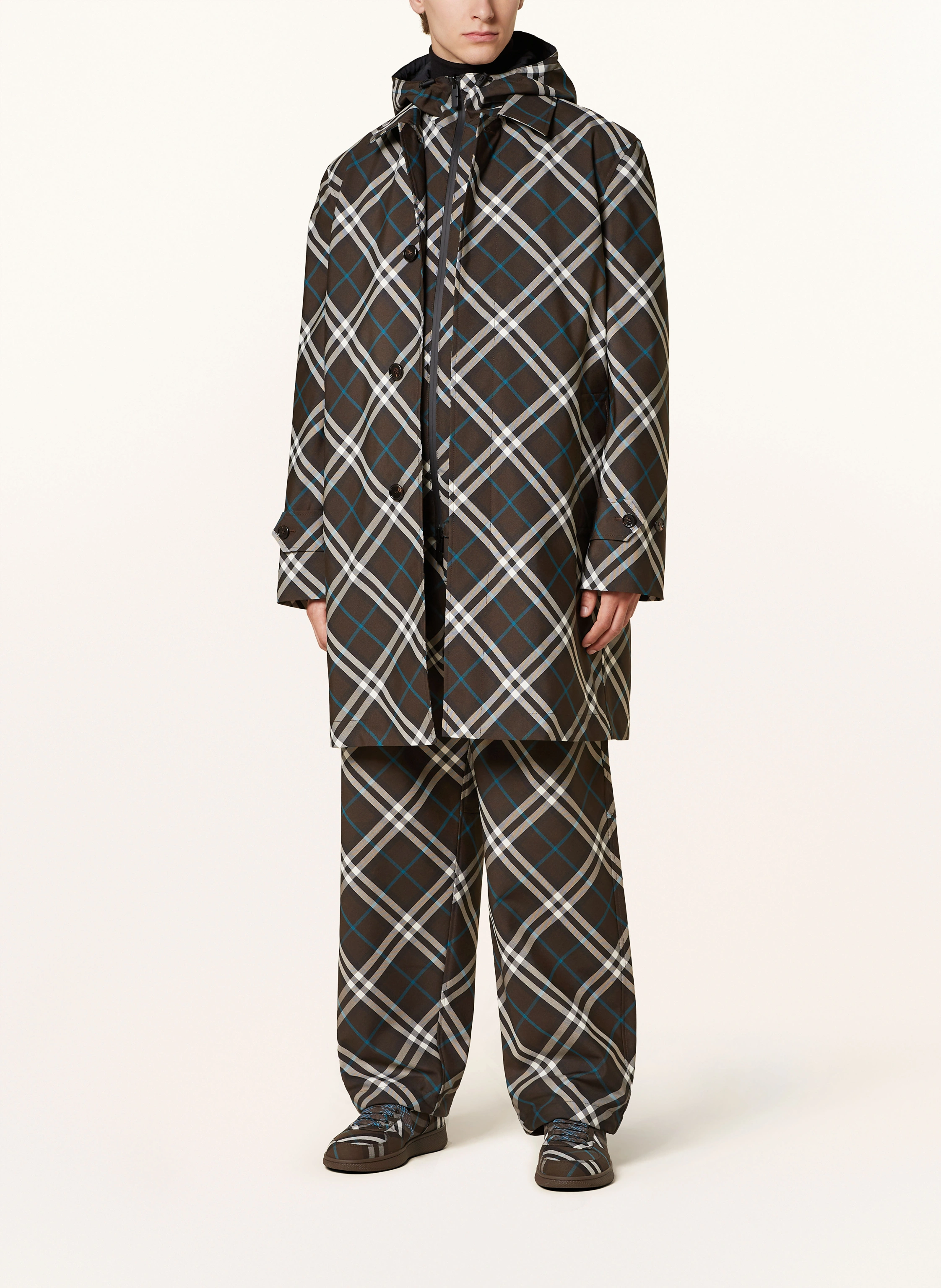 BURBERRY Mantel
