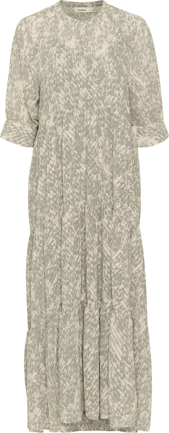 Soaked in Luxury SLOsaka Maxi Dress Shadow drop print