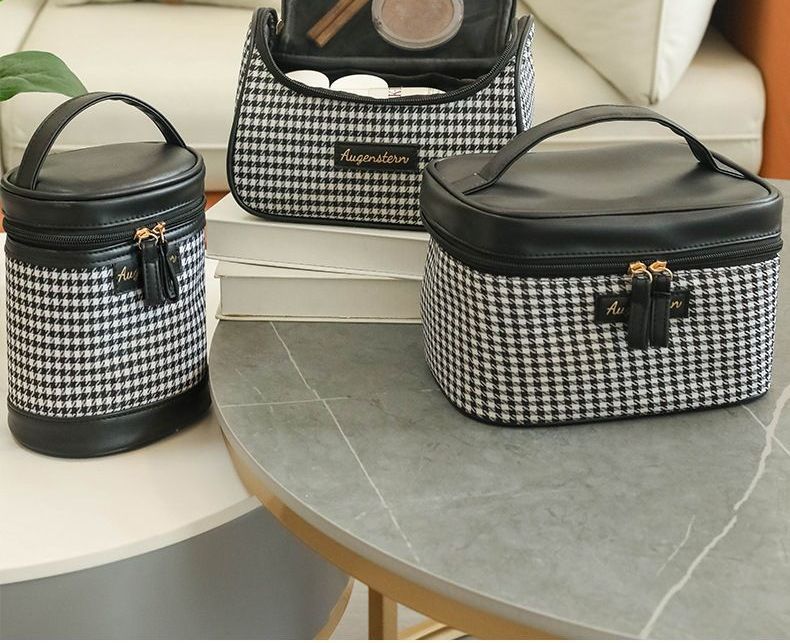 On My Mind - Houndstooth reis-make-uptas (verschillende designs)