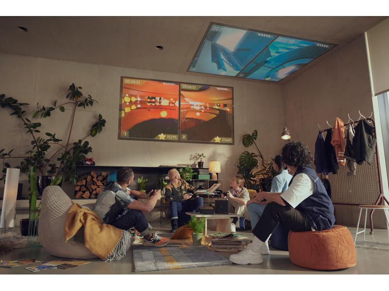 Epson Projektor EF-11 Kompakter tragbarer Laserprojektor