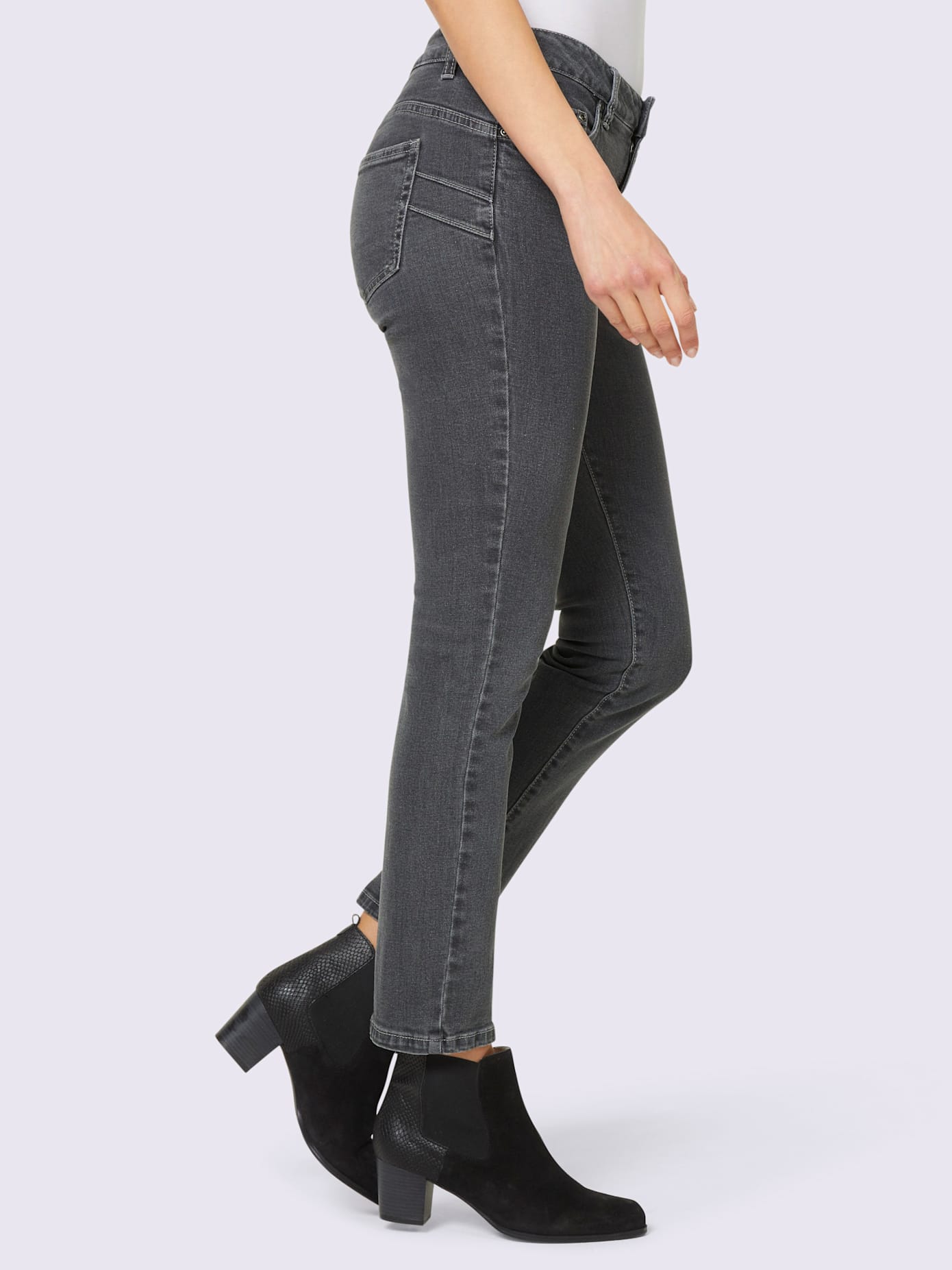 Jean push-up coupe 5 poches en qualité extensible