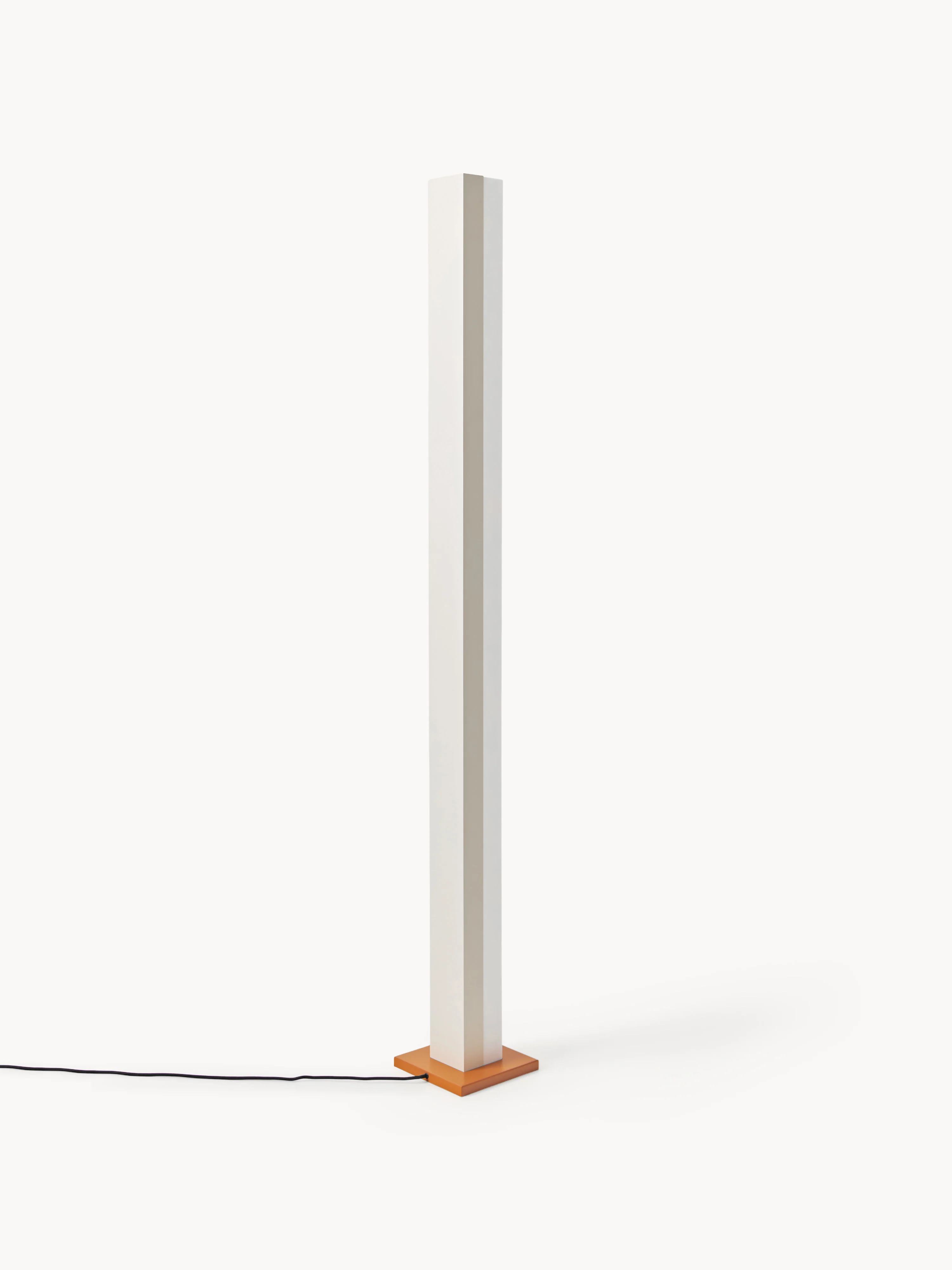 Dimbare LED vloerlamp Naika