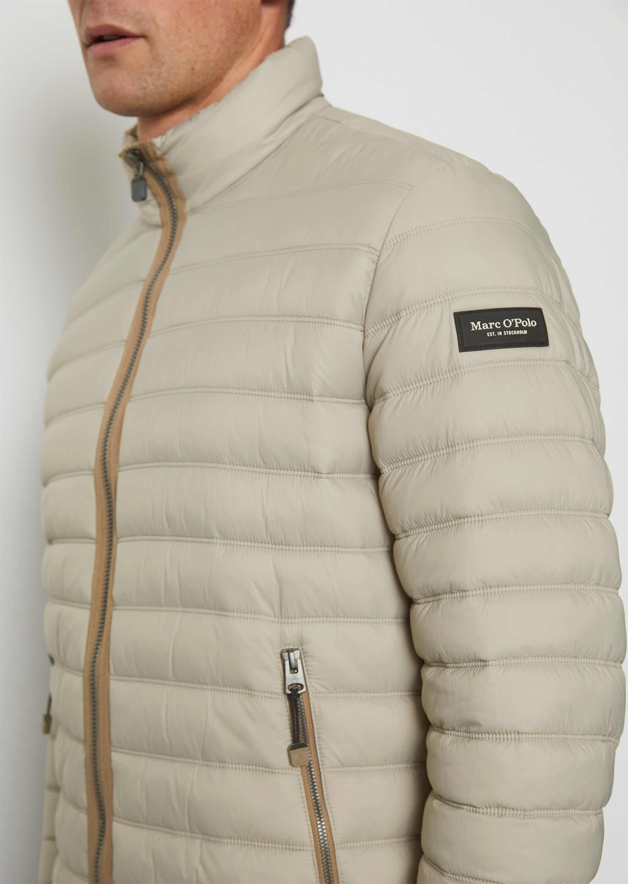 Steppjacke regular mit Wattierung von Unifi REPREVE®
