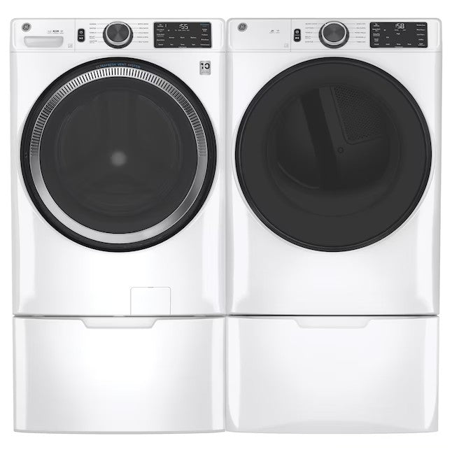 Lavadora de carregamento frontal inteligente empilhável GE UltraFresh Vent System de 4,8 pés cúbicos (branca) ENERGY STAR