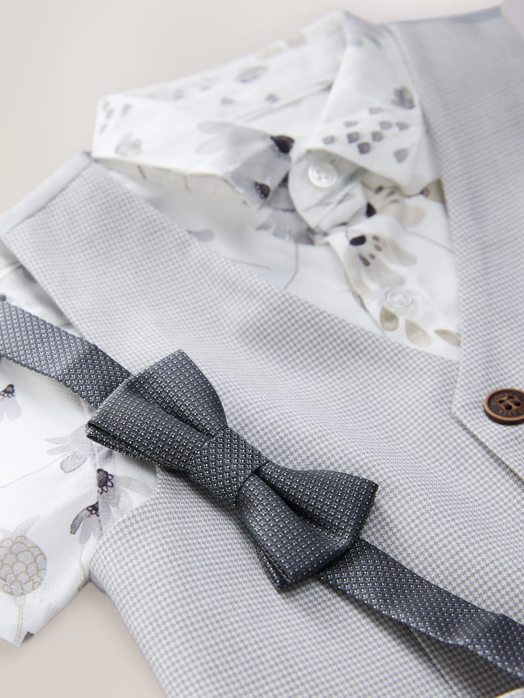 Grijs puppytooth - Set met gilet, overhemd, shorts en vlinderdas (3mnd-9jr)