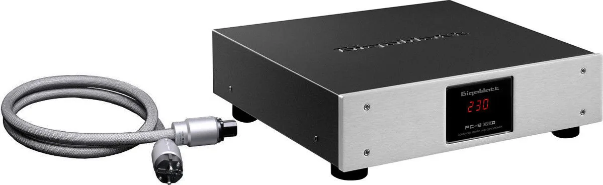 GigaWatt PC-3 EVO  Noir avec câble PowerSync Ultra (1,5 m) Conditionneurs secteur