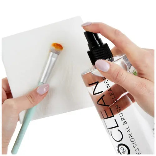 Professional Brush Cleaner With Spray Top