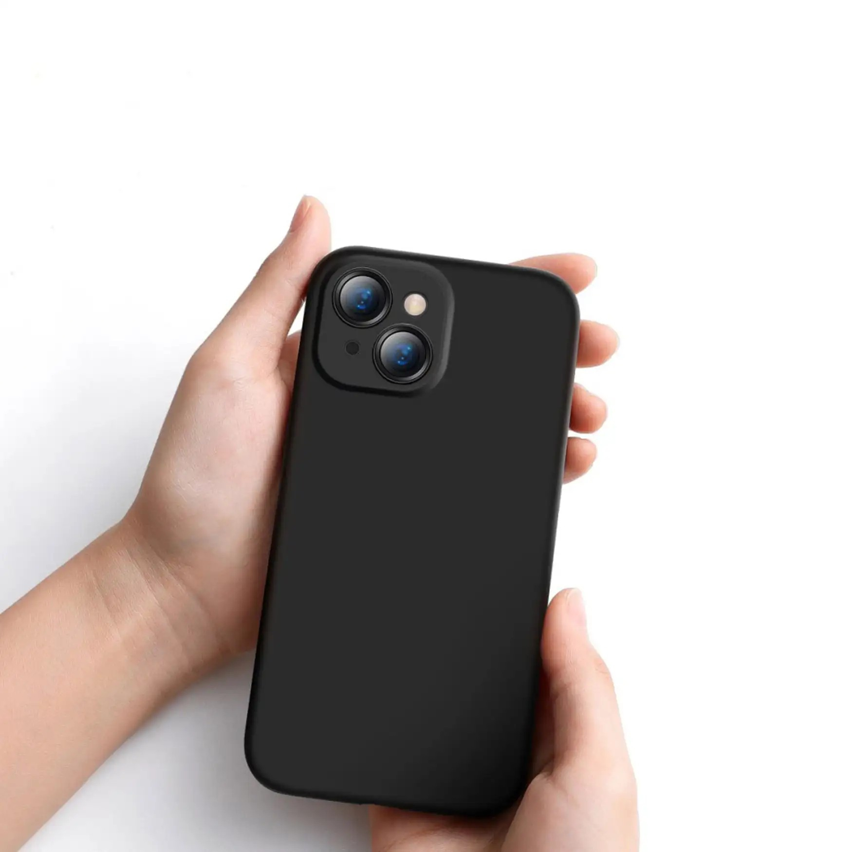iPhone 13 Gummi Case Hülle mit Kameraschutz - Schwarz