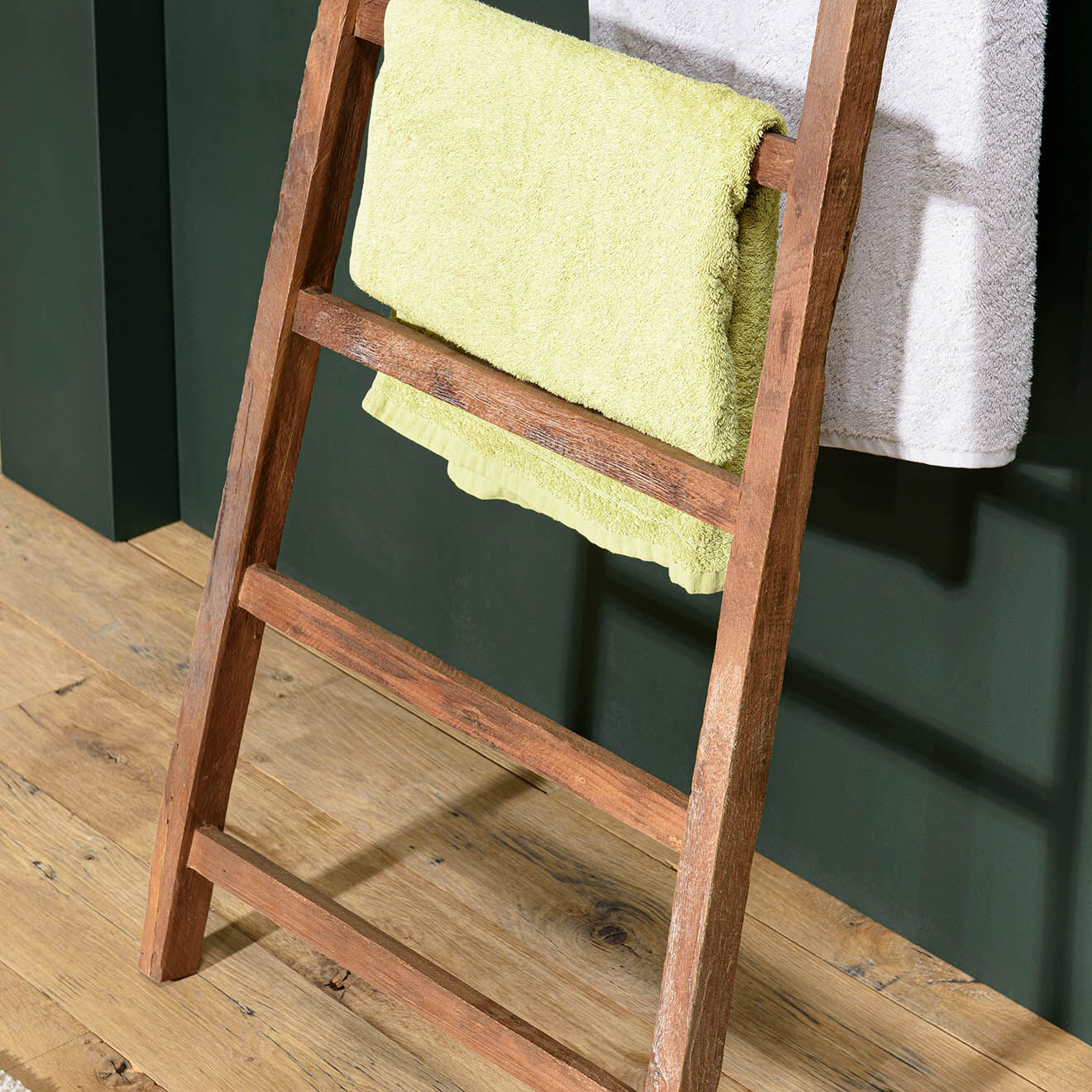 Macabane Porte-serviettes haut sixtine Alida marron - 55x4x195 cm