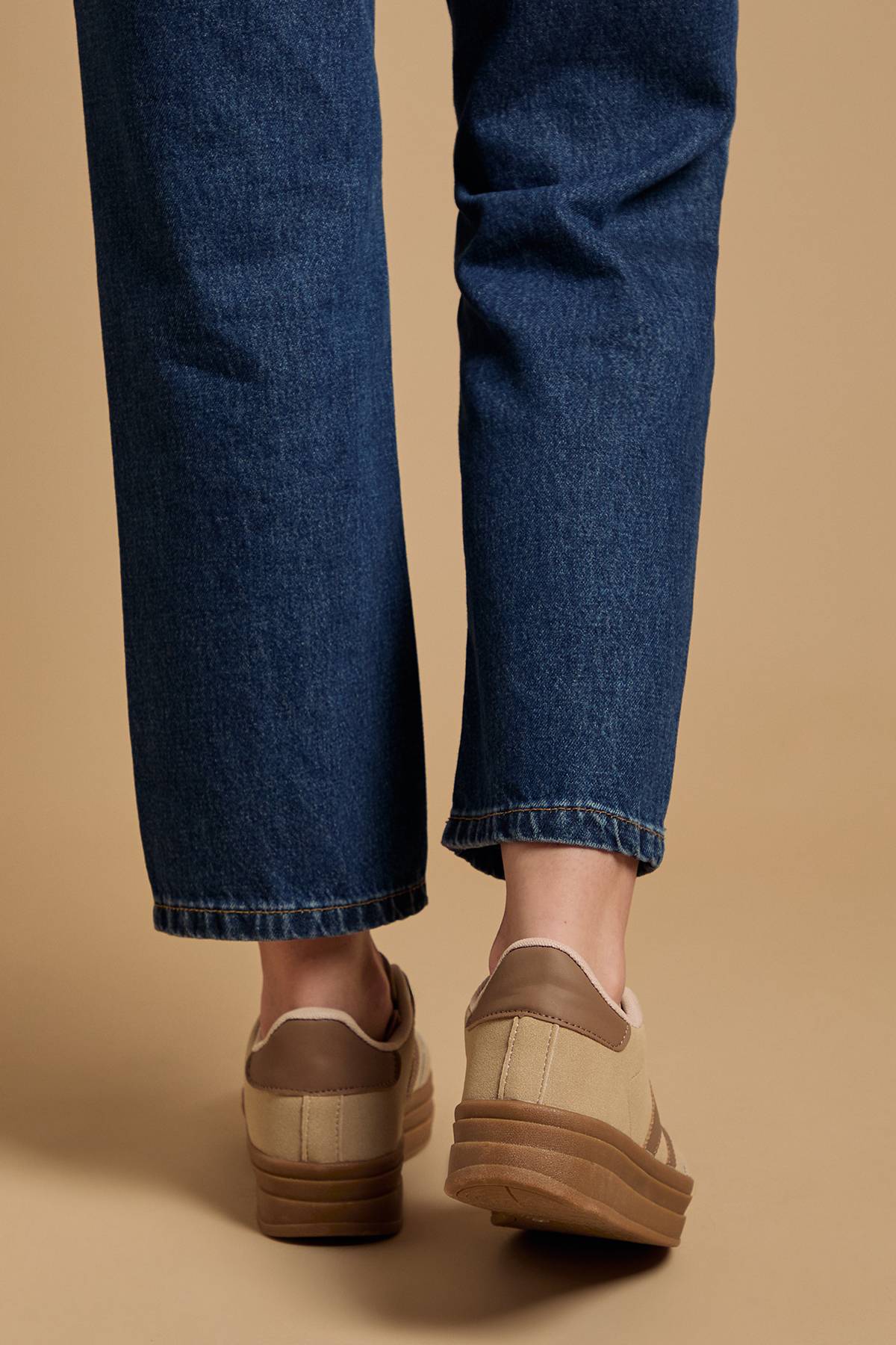Oasis Baskets Plateforme à Lacets Isla en Synthétique
