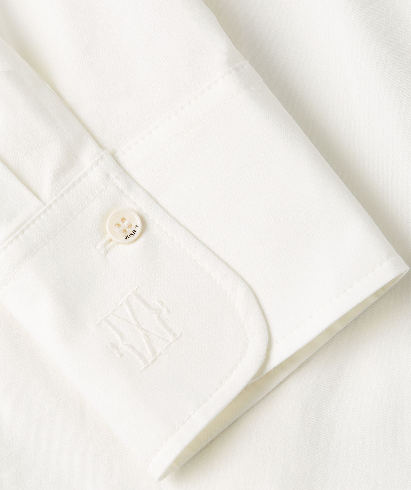 JV-GAEL fitted body blouse - off white