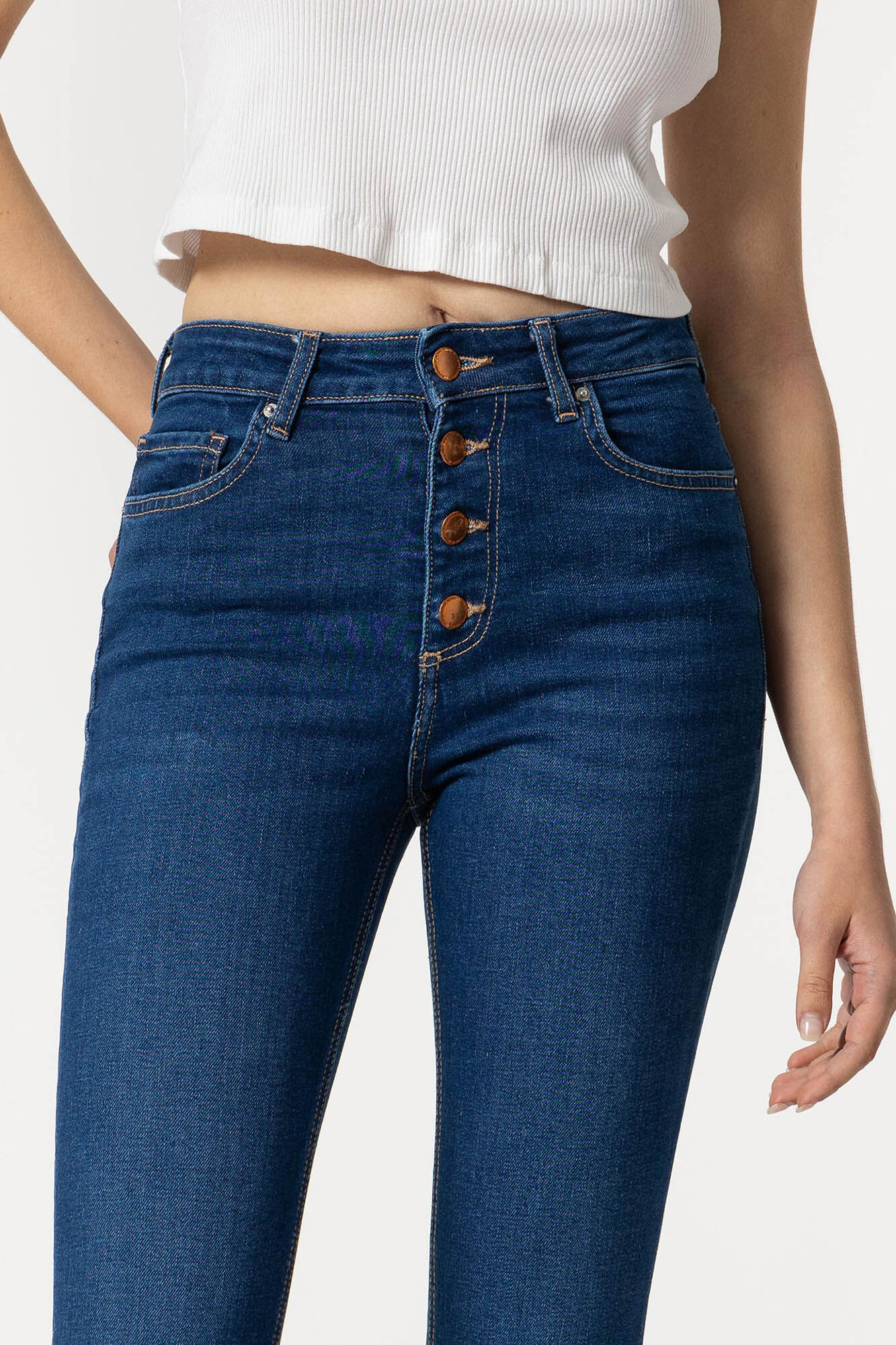 Calça jeans cropped flare de cintura alta Megan