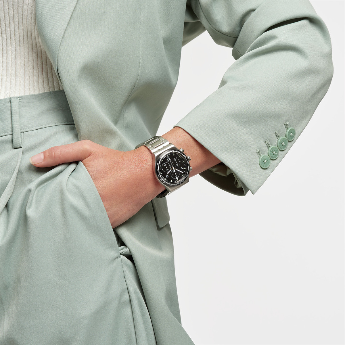 Montre SWATCH New irony Night flight chrono homme bracelet acier inoxydable gris