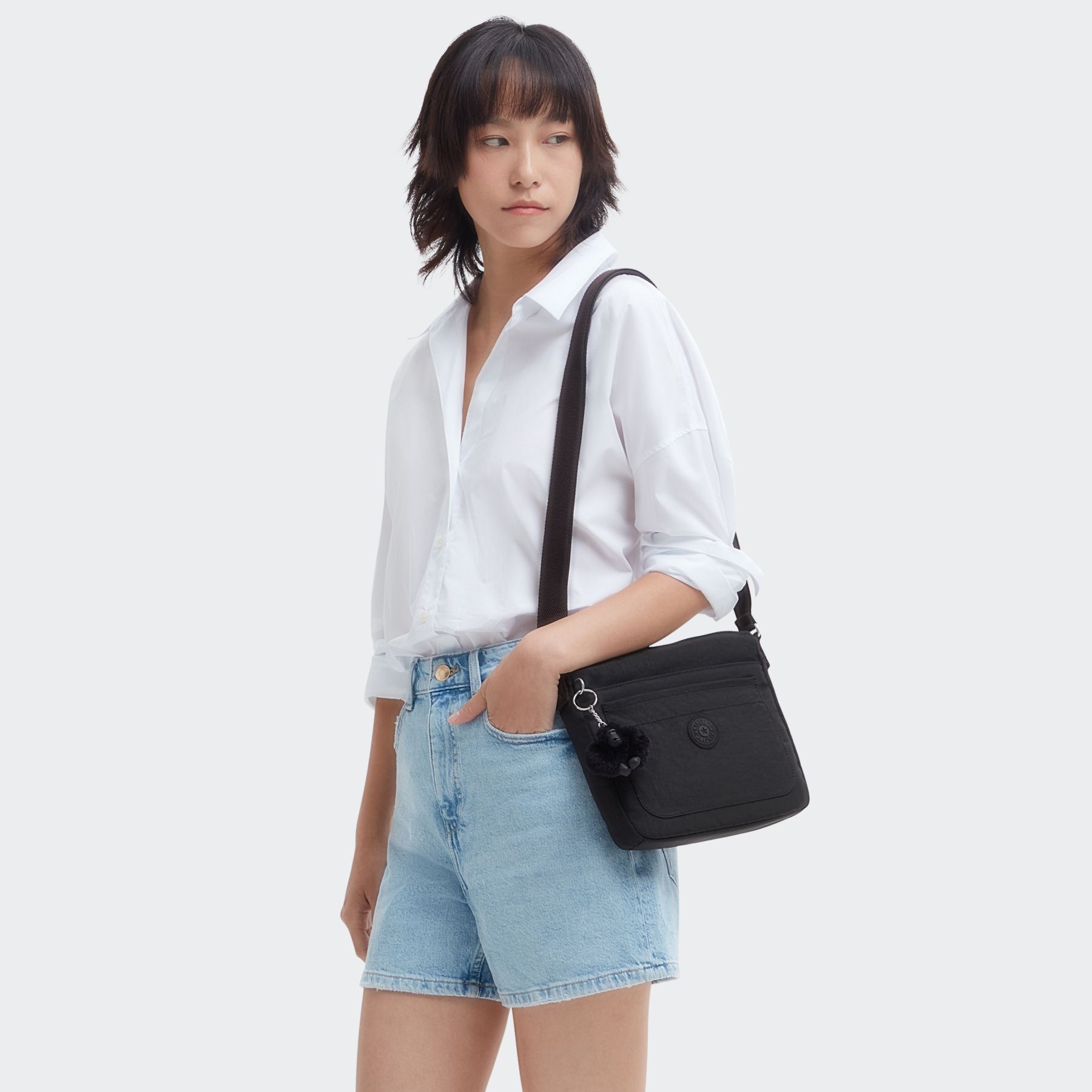 SEBASTIAN Sac à bandoulière moyen avec bretelle ajustable - Black Noir