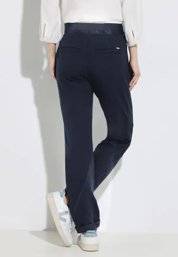 Casual Fit Hose - universal blue