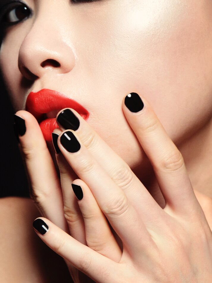 Esmalte de unha - Preto
