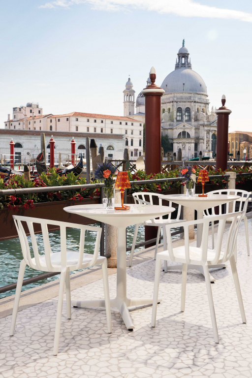 Kartell Venice stoel roestoranje