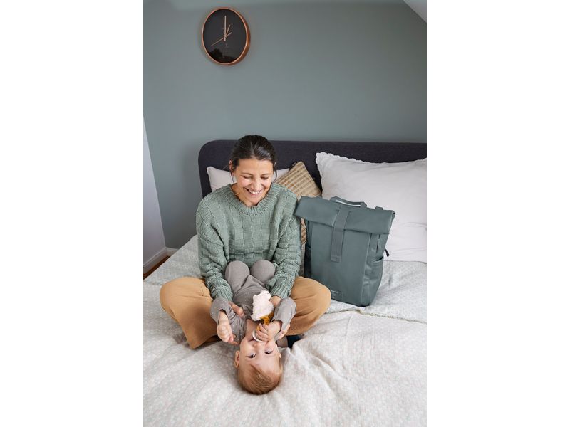 Lässig Wickelrucksack Rolltop Up Olive Veganer Backpack mit viel Platz