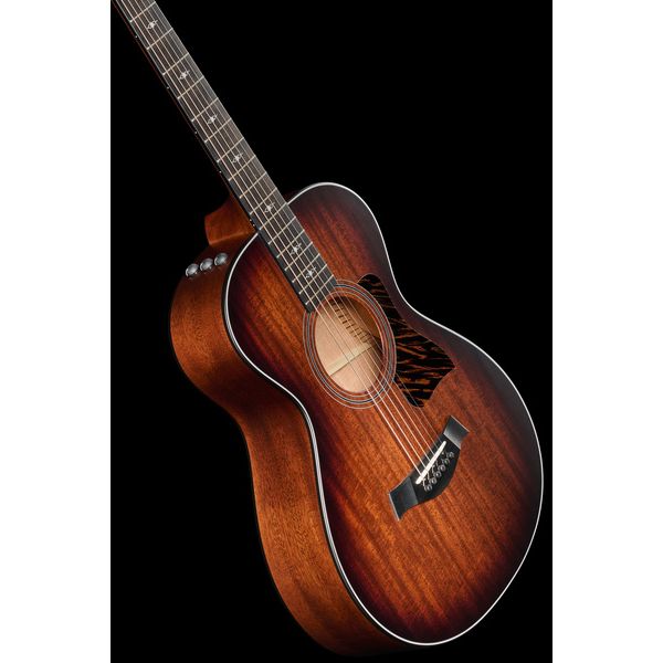 Taylor 322e-12Fret-V-Class