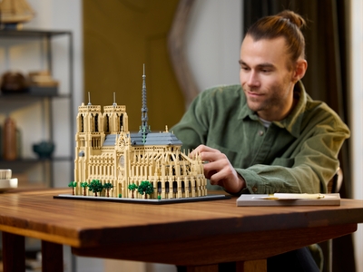 LEGO Notre-Dame van Parijs (21061)