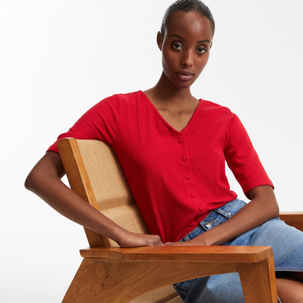 COLEÇÃO LA REDOUTE<br>Camiseta com decote em V, fechamento por botões e mangas curtas