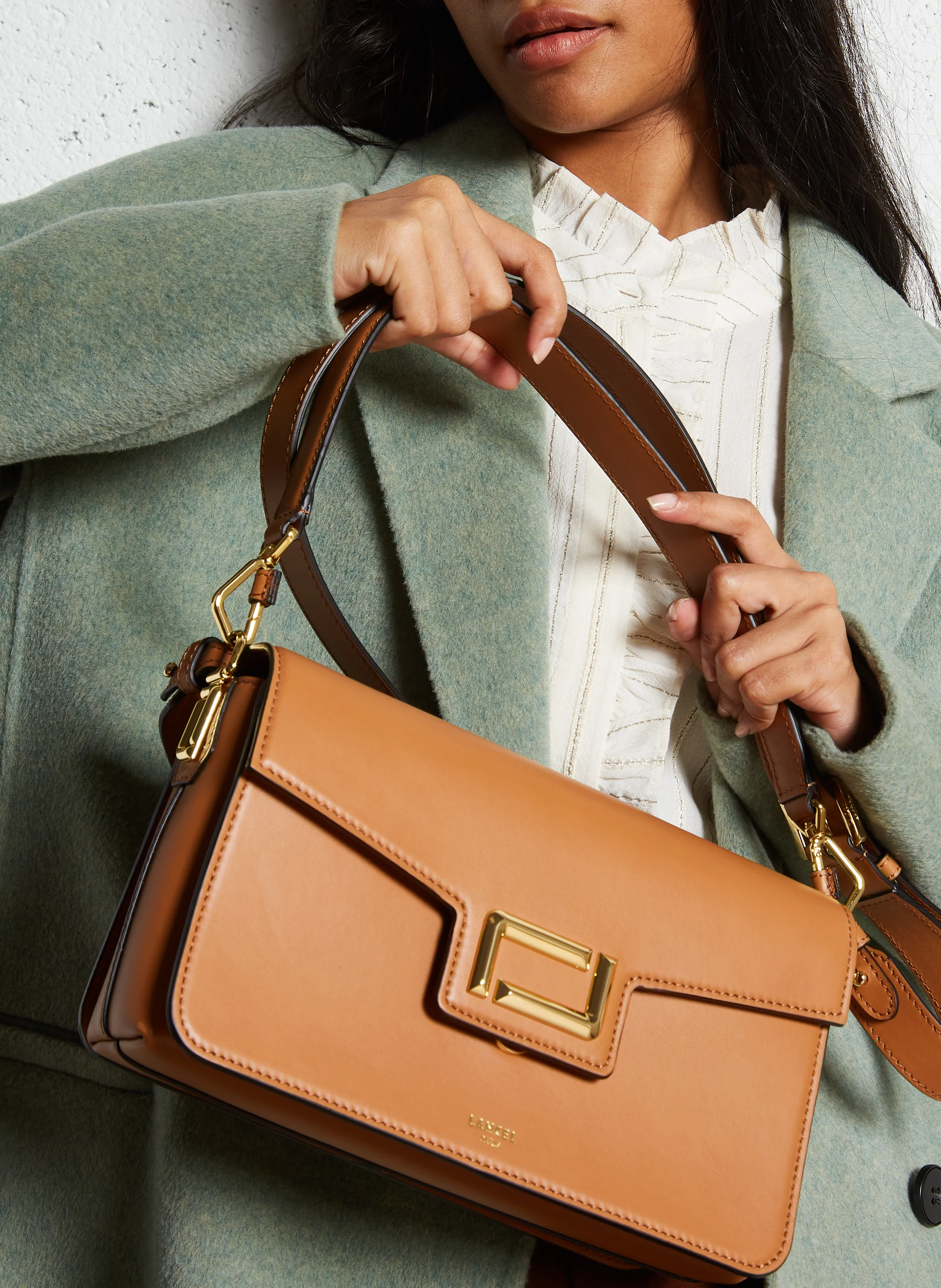 ANGELE M - Sac bandoulière à rabat en cuir| Beige