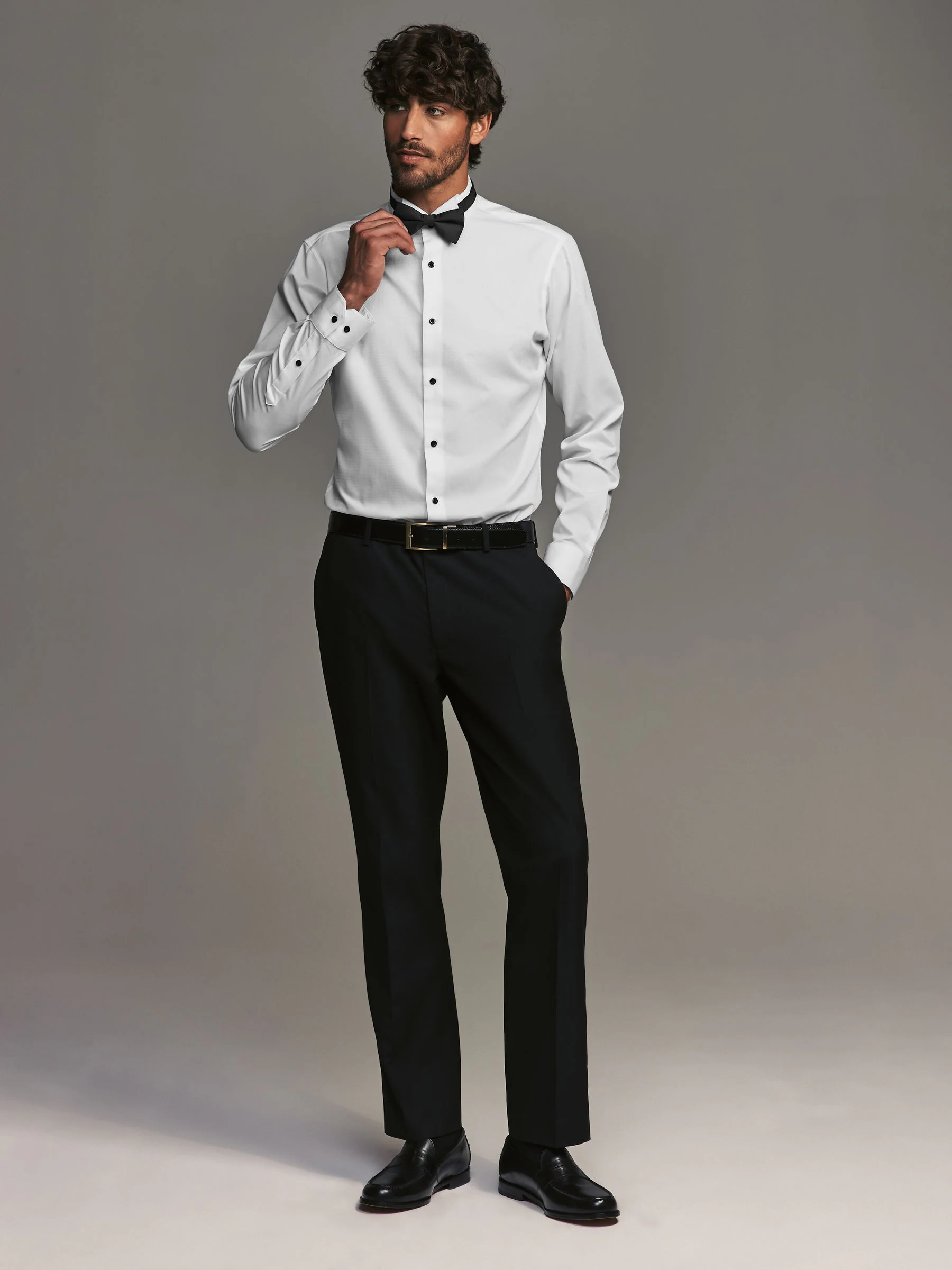 Wit - Slim Fit - Slim Fit Single Cuff Shirt With Wing Collar And Bow Tie Pack