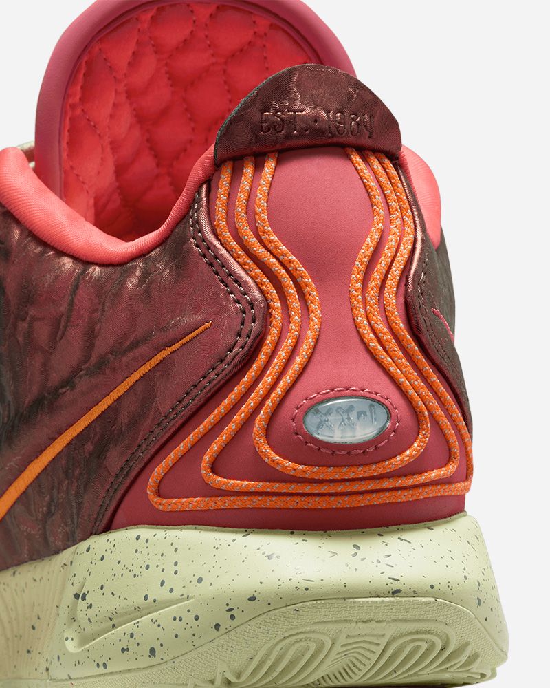 Chaussures de basket Nike LeBron XXI Orange pour homme