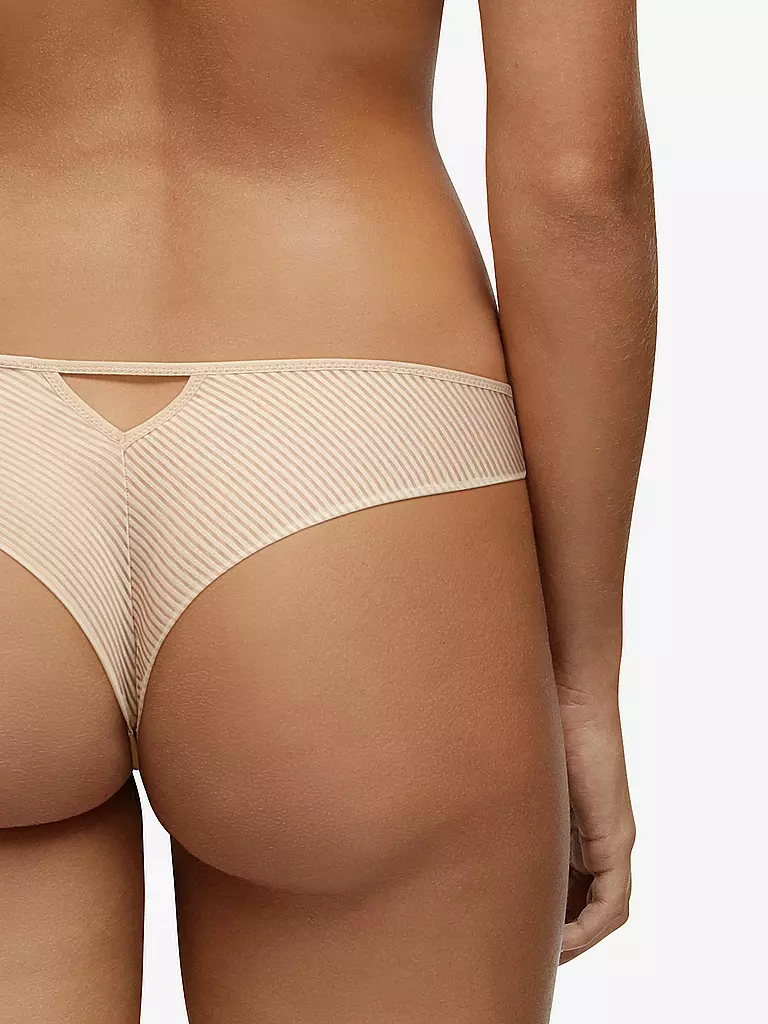 PASSIONATA String Nais  beige