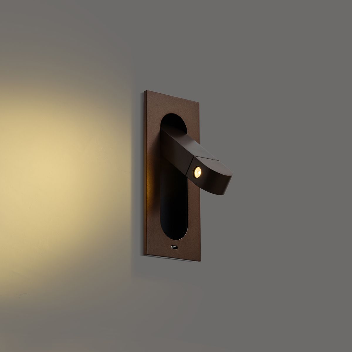 Moderne wandlamp donkerbrons incl. LED en USB-C poort - Hilton