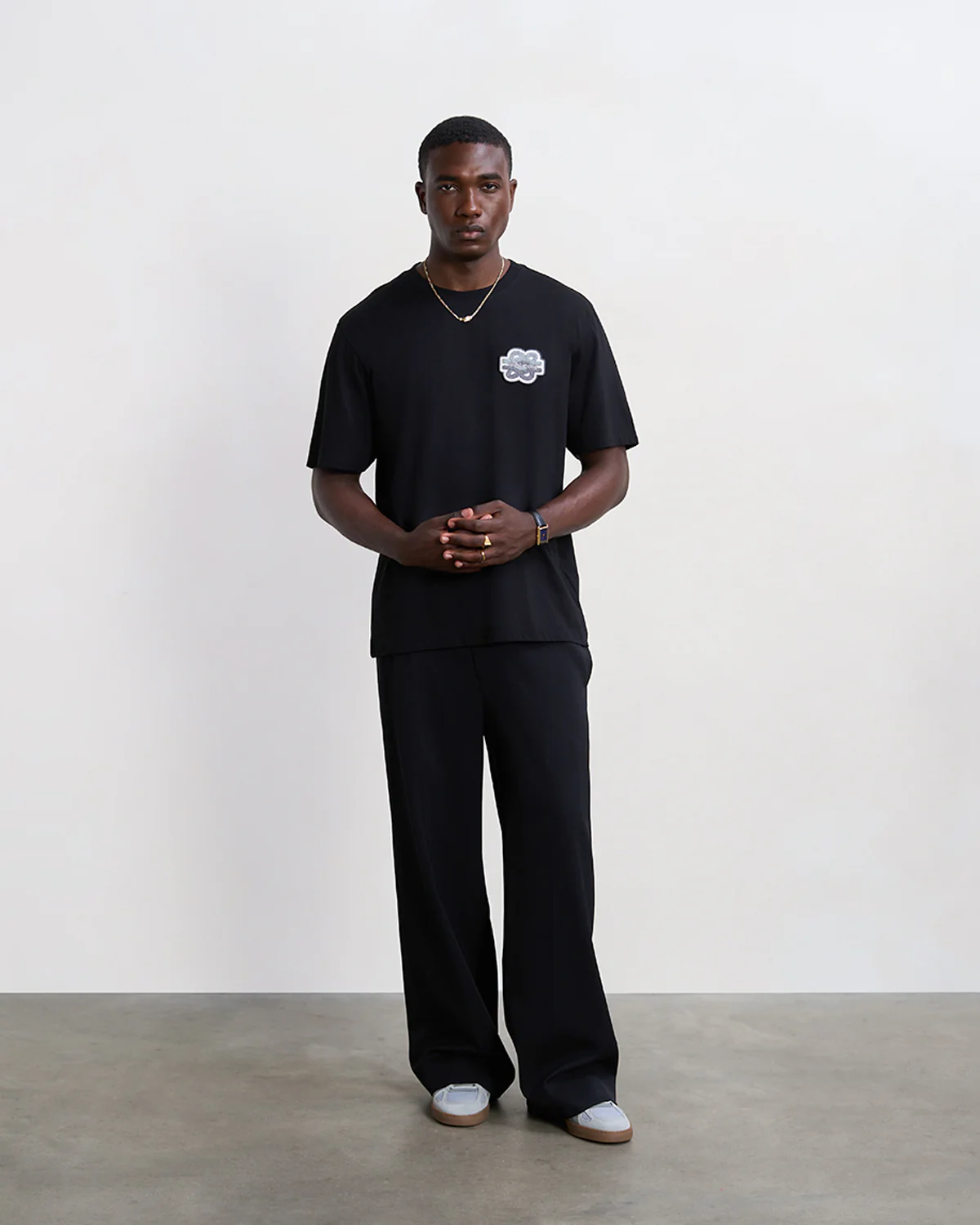 T-shirt Gowtu Tonal Black