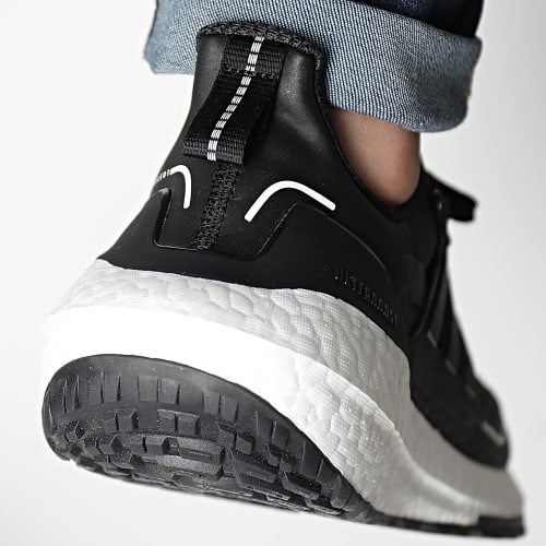 Baskets Ultraboost 21 Cold Ready FZ2558 Core Black Cloud White