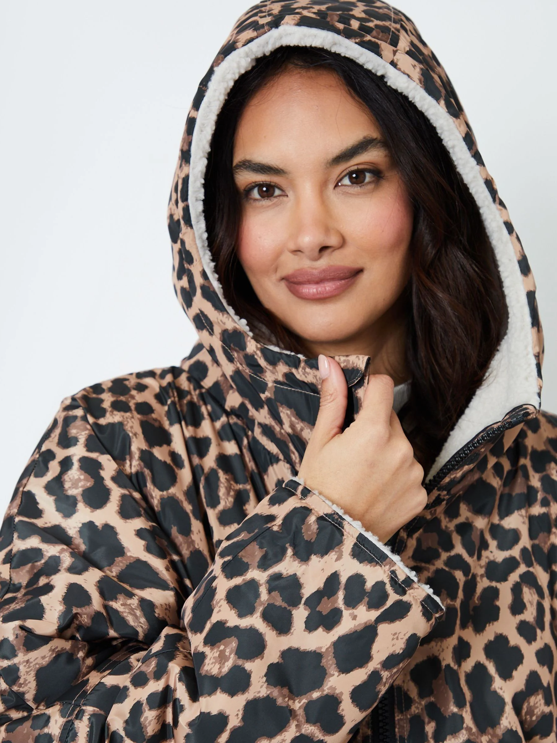 Another Sunday Print Changing Robe