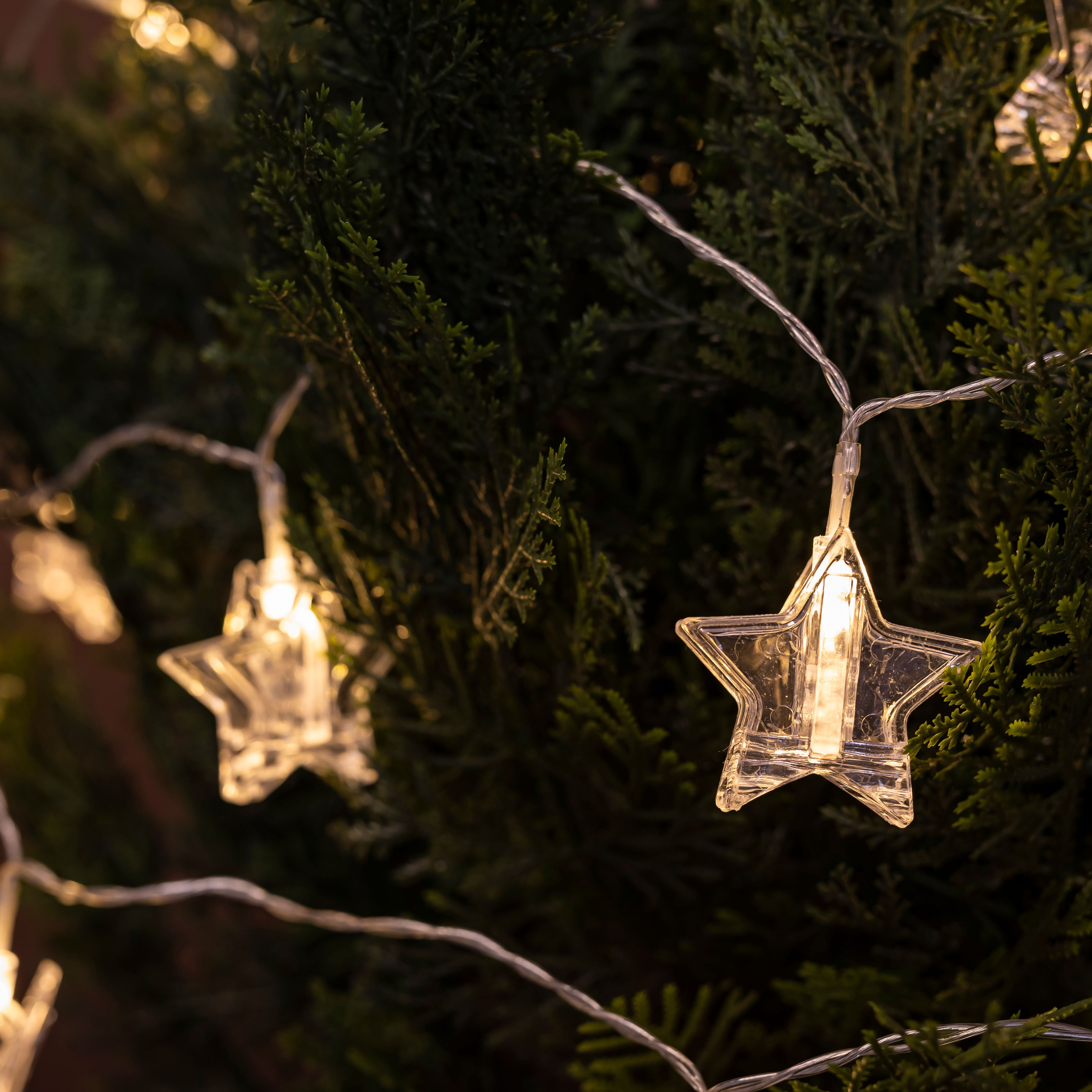 Kerst buiten lichtsnoer 4,5m incl. LED 16-lichts - Bianca
