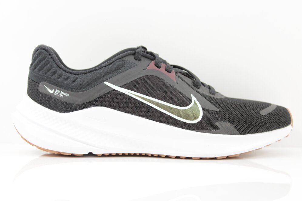Nike Nike Quest 5 Women"s Road Runn
