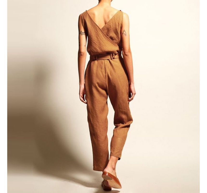 Bolgivy - Mouwloze V-hals cropped jumpsuit