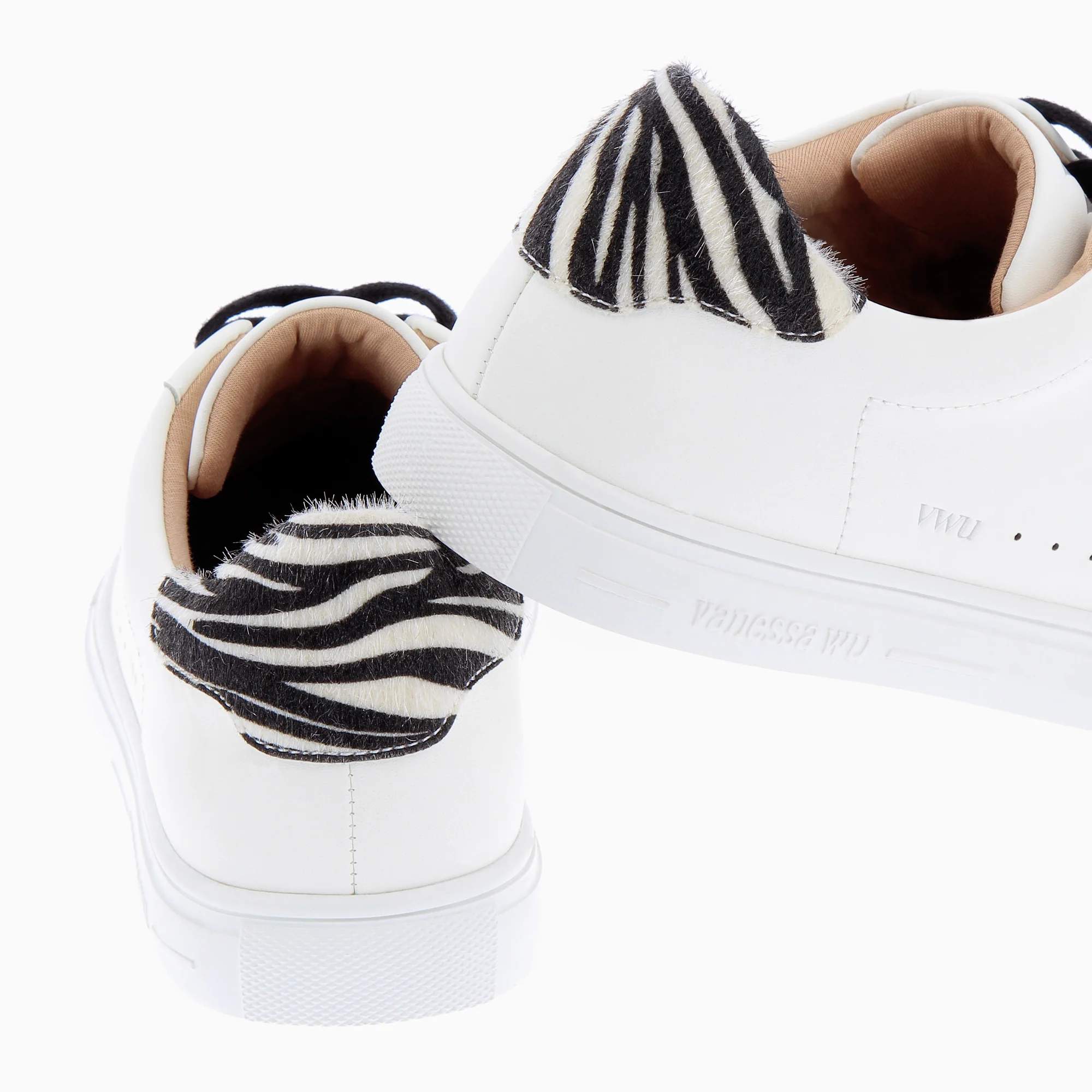 Sneakers-Baskets Steph blanc et imprimé zèbre à lacets noirs