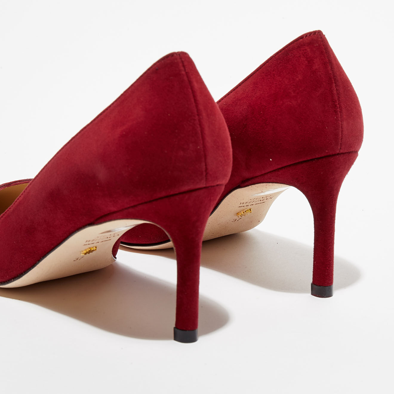 Stuart Weitzman Escarpins en Velours de Cuir Anny 70 rouges - Talon 7 cm