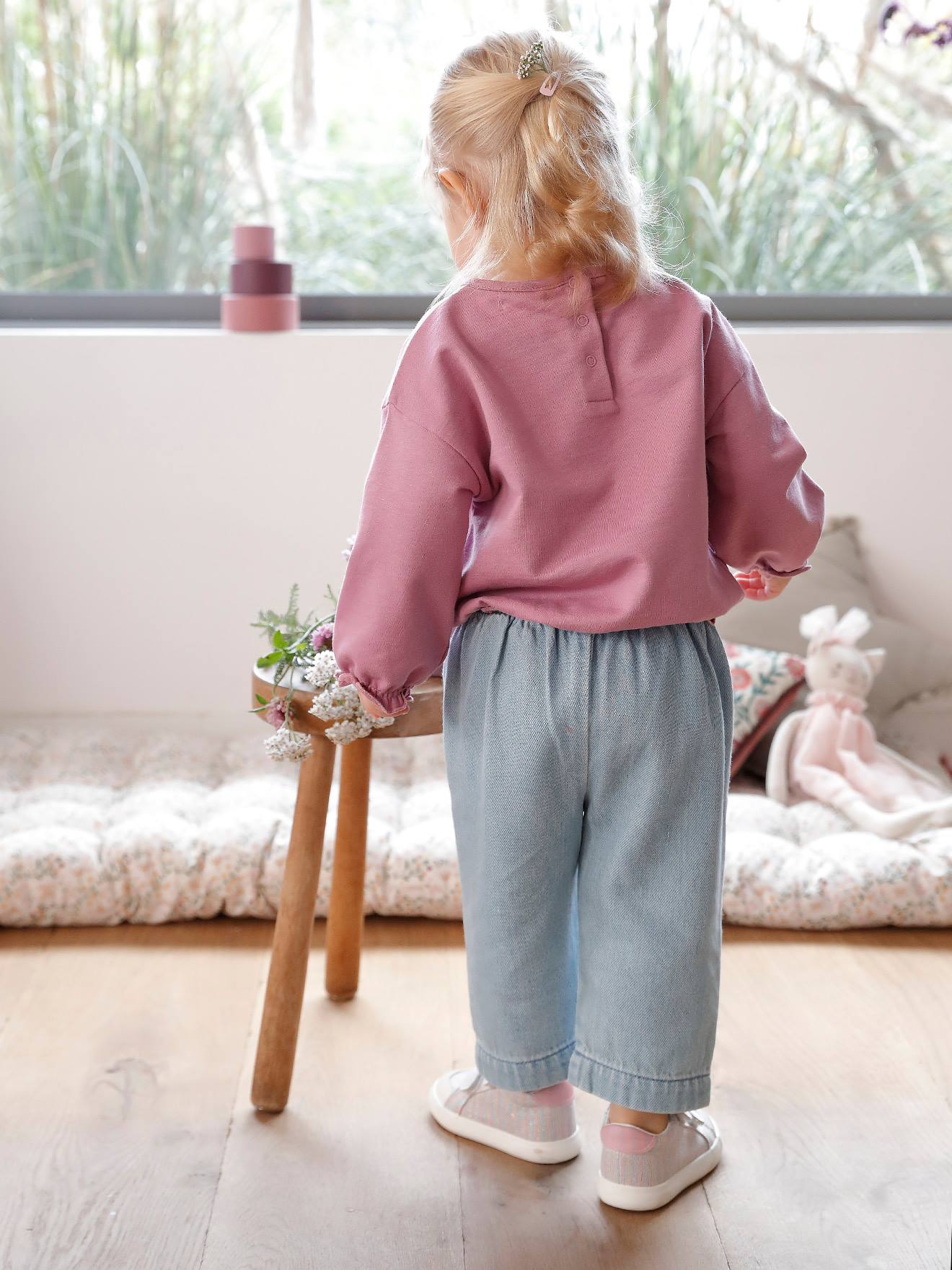 Calças jeans de pernas largas com reforço duplo na virilha para bebês
